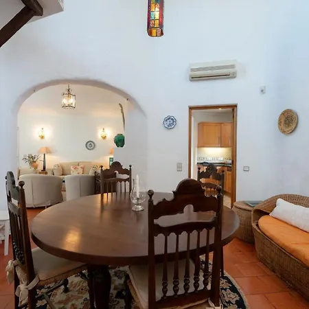 Villa Serendipity By Sapvillas