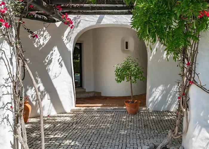 Villa Serendipity By Sapvillas *