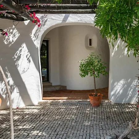 Villa Serendipity By Sapvillas *